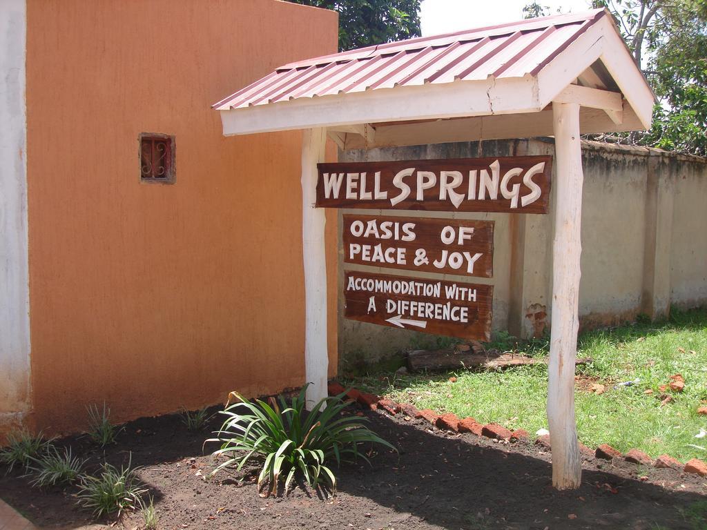 Wellsprings Hotel Gulu Exterior foto