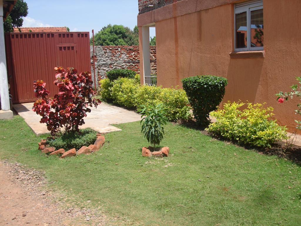 Wellsprings Hotel Gulu Exterior foto