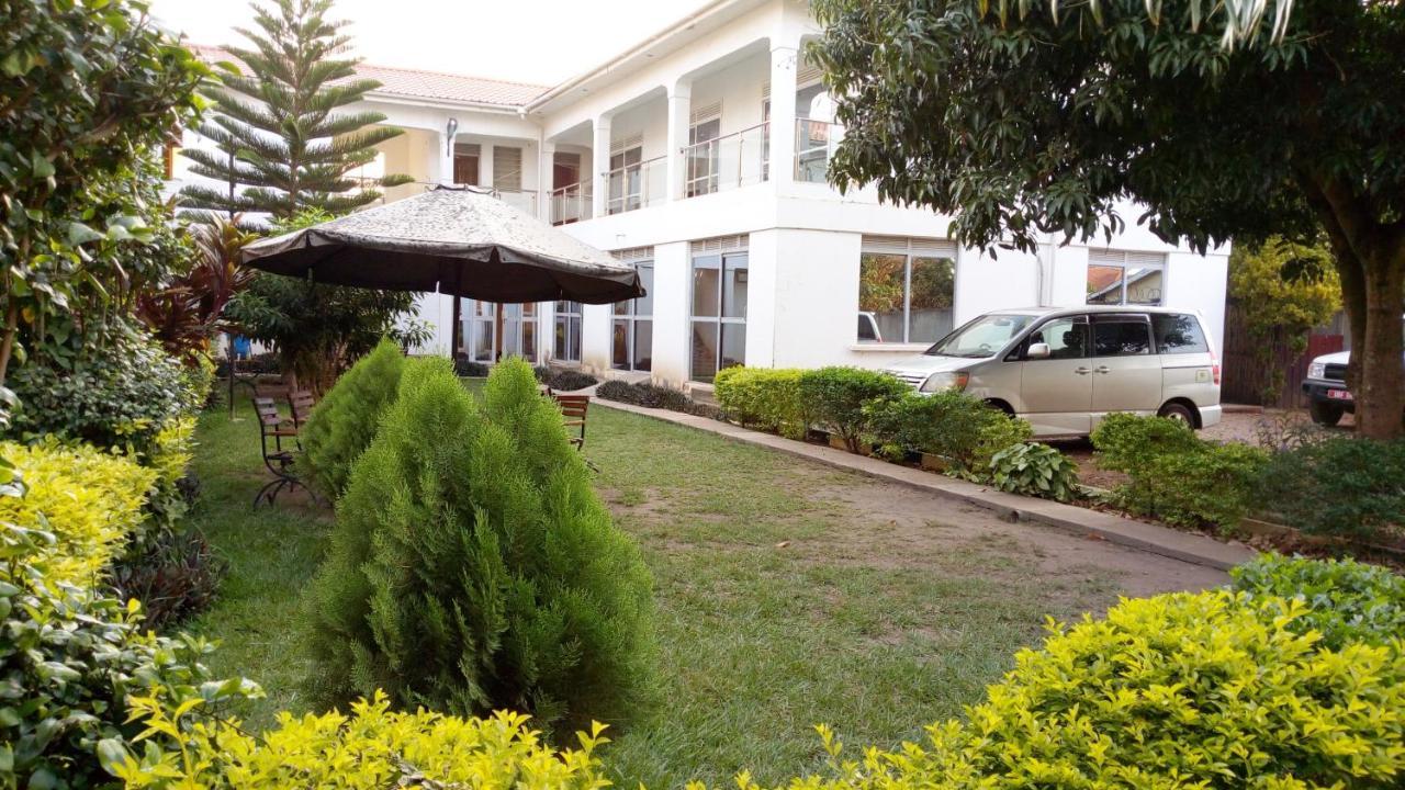 Wellsprings Hotel Gulu Exterior foto